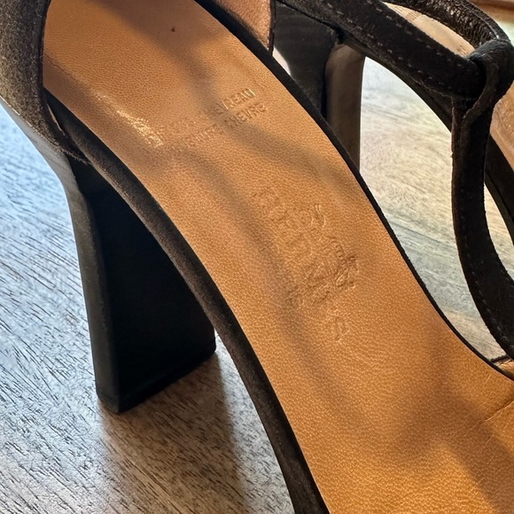 Vintage Hermès Brown T strap Pointed Toe heels size 37 - Picture 3 of 8
